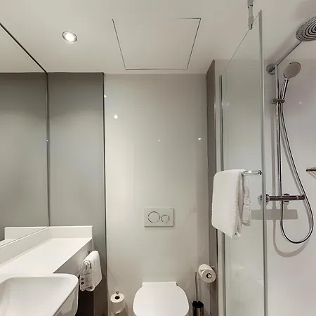 Hotel Premier Friedrichstadt 3*
