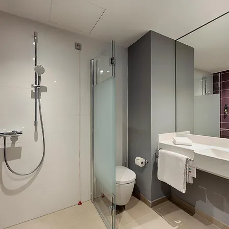 Szálloda Premier Friedrichstadt 3*