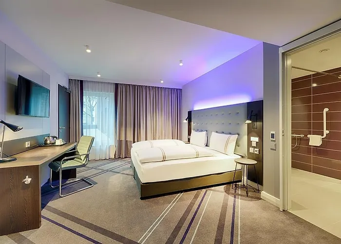 호텔 Premier Friedrichstadt 3*